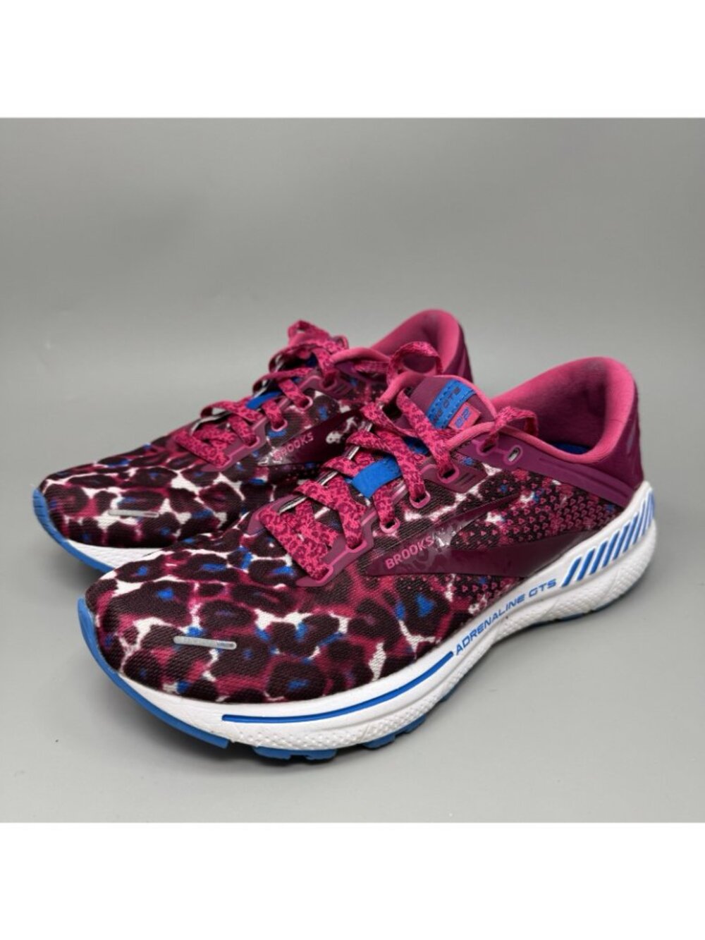 Brooks Adrenaline GTS 22 Shoes Womens Size 9 Pink Sneakers 1203531B568 - Picture 3 of 9